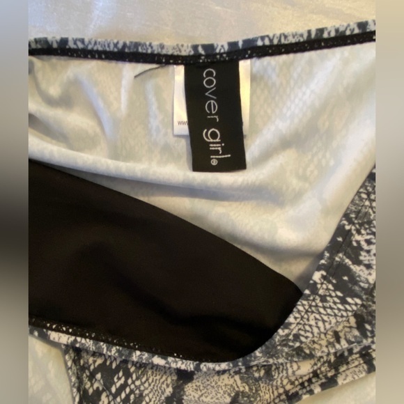 NWT Cover Girl 2-Piece Bikini Set Snakeskin Ladies 14 - Picture 10 of 14